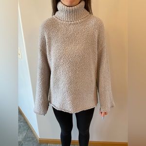 Sherpa turtleneck sweater